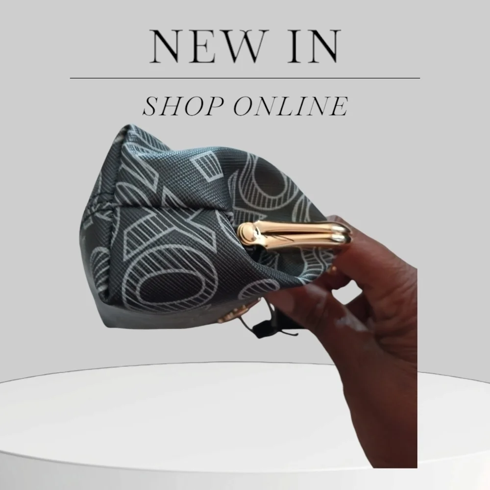 XOXO Y2K Logo Kiss Lock Multi Coin Purse